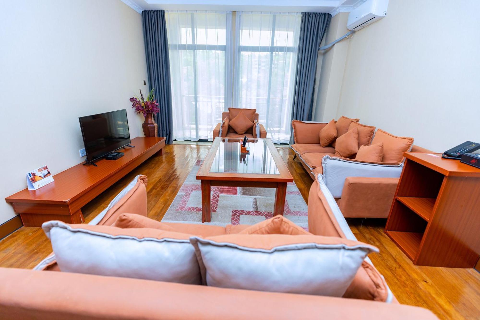 M Hotel Kigali Ngoại thất bức ảnh